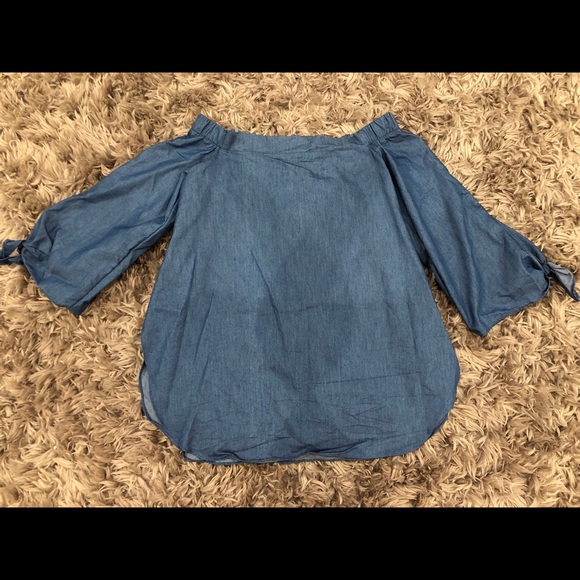 1.4.3. Story by Line Up Tops - Women’s 1.4.3. Story Blouse.